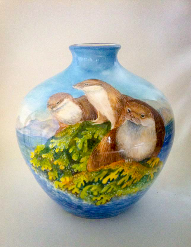Otter Vase 001